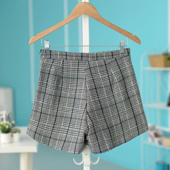 Plaid Mini Skort - Picture 14 of 14